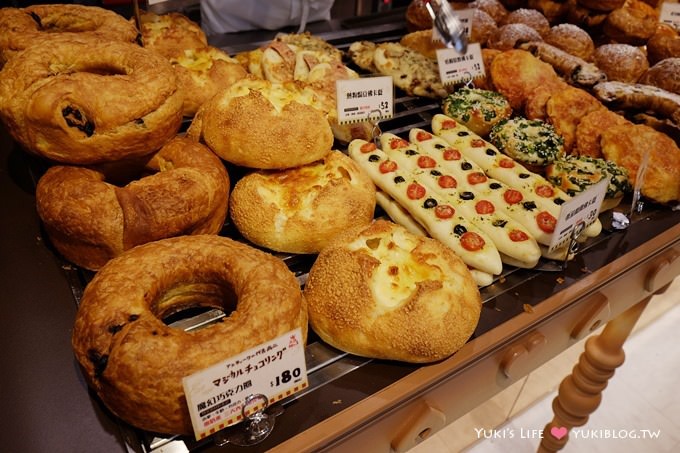 日本麵包┃愛天空ANTIQUE-Heart Bread~魔幻巧克力圈把手超夢幻＠捷運忠孝新生站 - yuki.tw