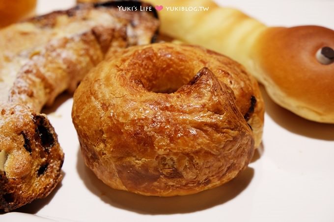 日本麵包┃愛天空ANTIQUE-Heart Bread~魔幻巧克力圈把手超夢幻＠捷運忠孝新生站 - yuki.tw