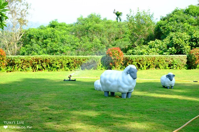 嘉義親子景點【幸福山丘HappyHill】大草皮貨櫃屋景觀餐廳×烘焙、甜點、早午餐×賞油桐花、落羽松好去處 - yuki.tw