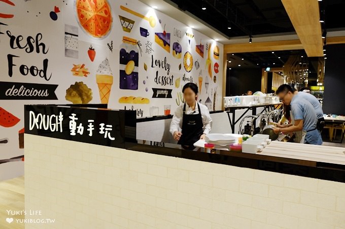 台中免費親子景點【台中秀泰廣場站前店S2館】兒童館主題小書房×全家人假日悠閒好去處／室內景點／雨天景點 - yuki.tw