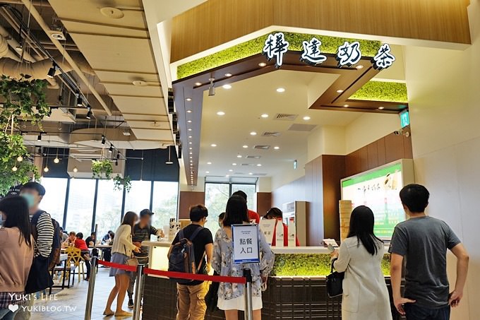 台中免費親子景點【台中秀泰廣場站前店S2館】兒童館主題小書房×全家人假日悠閒好去處／室內景點／雨天景點 - yuki.tw