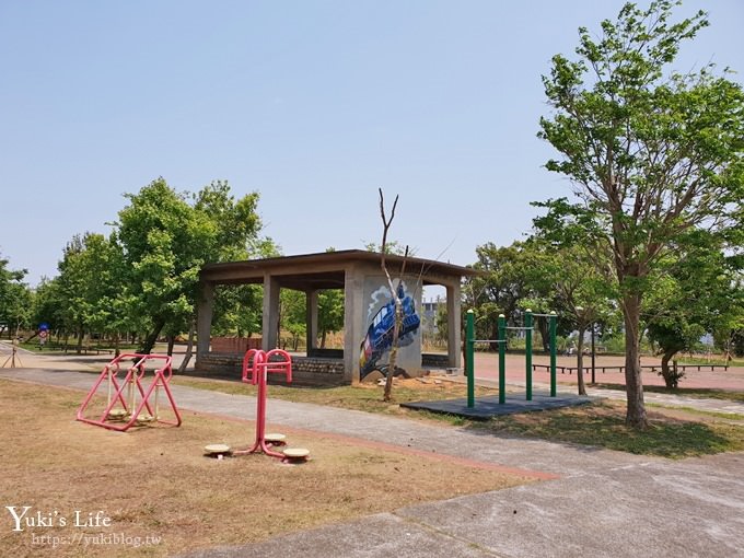 台中景點【大雅中科公園】三道山丘磨石子溜滑梯×沙坑、野餐、騎腳踏車親子景點 - yuki.tw