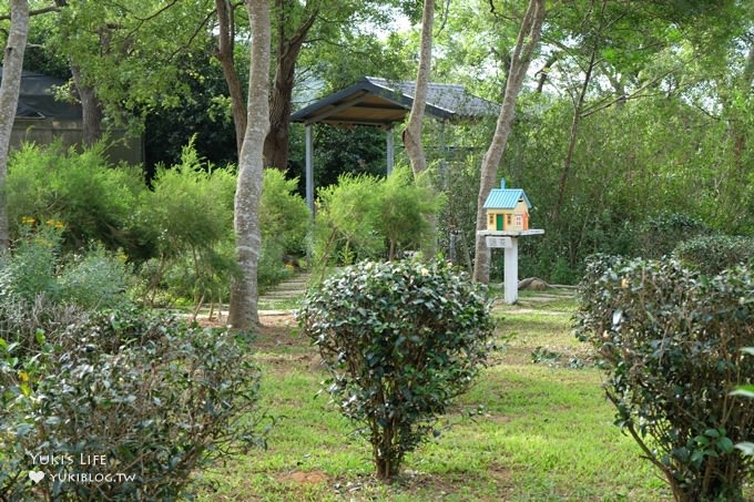 苗栗景點【雅聞香草植物工廠】免費觀光工廠玫瑰花園超夢幻×沙坑草皮孩子最愛 - yuki.tw