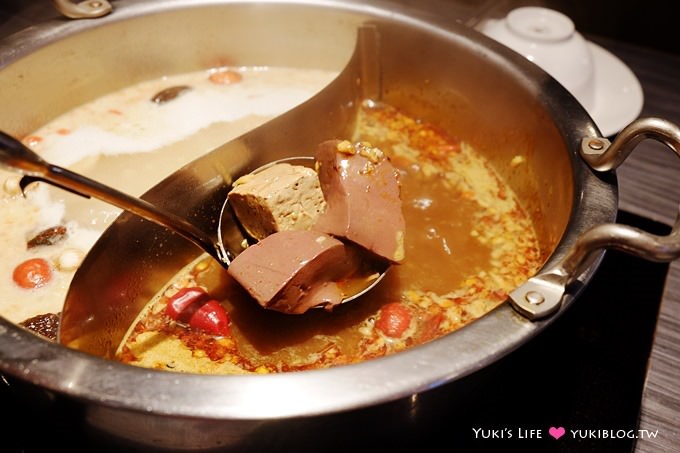 台北美食【醉麻辣頂級麻辣駌鴦鍋】頂級食材、16口味Haagen-Dazs冰淇淋吃到飽 @國父紀念館站 - yuki.tw