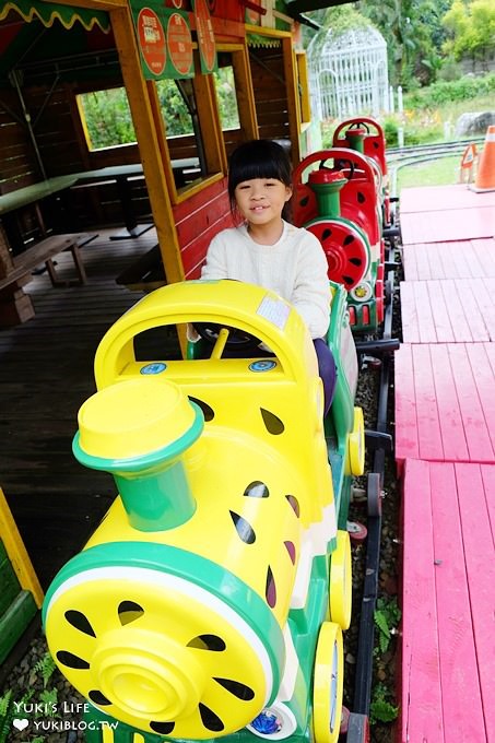 新竹北埔景點》西瓜莊園，西瓜小火車/沙坑/遊戲區/草皮大西瓜美拍去~ - yuki.tw