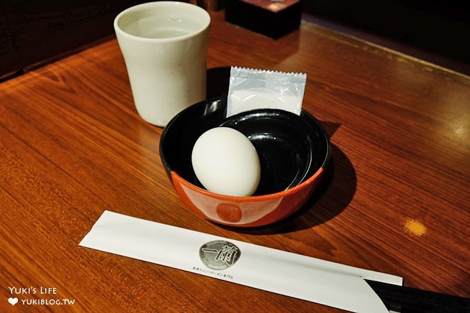 東京自由行必吃【一蘭拉麵池袋店】人氣超夯排隊美食×一人一格私人空間拉麵店 - yuki.tw