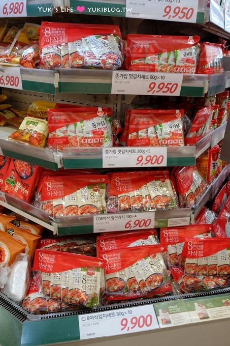 韓國首爾自由行【樂天超市LOTTE Mart】推薦韓國必買戰利品(零食、餅乾、 美妝保養品、紀念品、伴手禮、玉米鬚茶) - yuki.tw