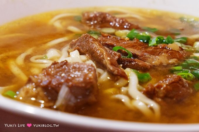 台北美食【七十二牛肉麵】牛肋條+紅燒湯頭、台版米其林評鑑四顆星的牛肉麵 @忠孝新生站 - yuki.tw