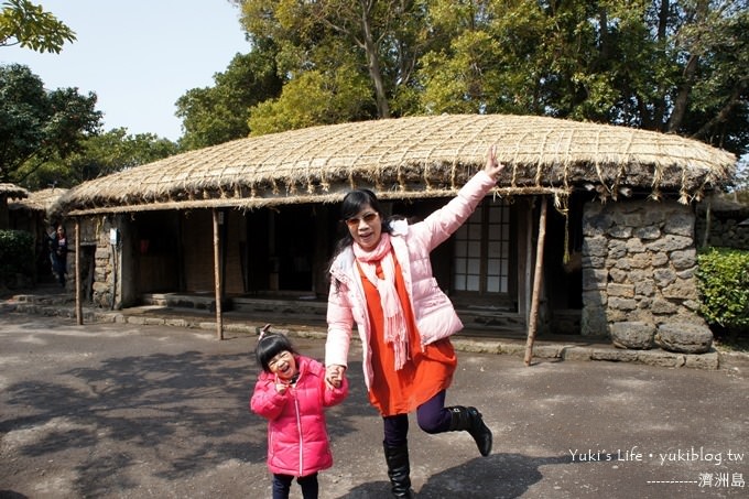 韓國濟洲島旅行【城邑民俗村、韓式魷魚烤肉餐】是要你噴錢的地方 XD - yuki.tw