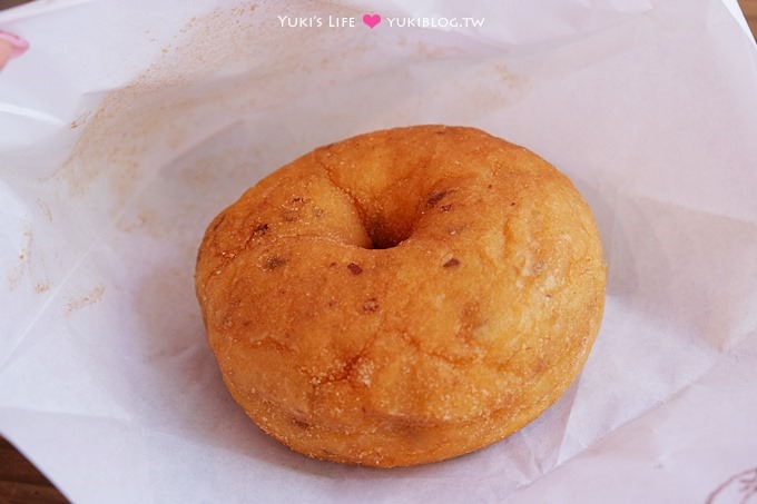 台中美食【Haritts Dounts&Coffee 東京甜甜圈】吃了會感動的可愛甜甜圈、可內用 - yuki.tw