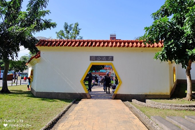 台北賞梅打卡點【志成公園】熱門梅花攝影地點×溜滑梯免費親子景點 - yuki.tw