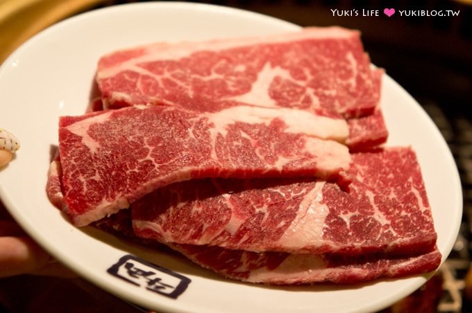 板橋【牛角日本燒肉】2hr燒烤無限吃到飽!選擇多品質好~黃豆粉冰淇淋&奶酪也好好吃 @板橋遠百店 - yuki.tw