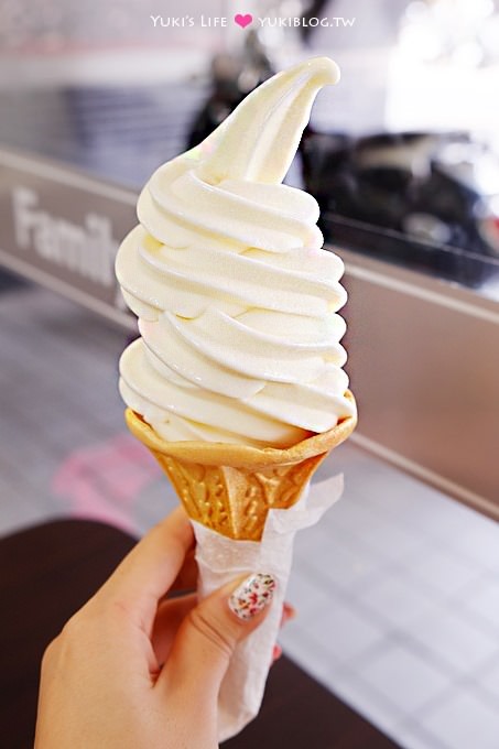 超商【Fami全家水蜜桃霜淇淋】新口味‧夏日期間限定 - yuki.tw