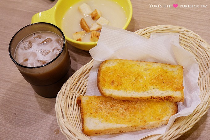 樹林美食【厚切牛排】板橋亞東過來的新餐廳! 真的很厚、樹林人好愛牛排 ^^ - yuki.tw