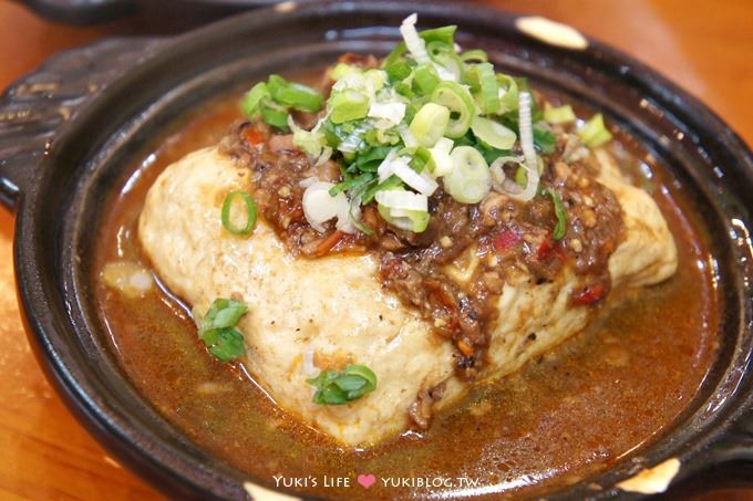 桃園美食【中壢夜市】簡師父麻辣臭豆腐 & 辣餅 & 黃記麻油雞 & 開運屋手工QQ蛋 - yuki.tw