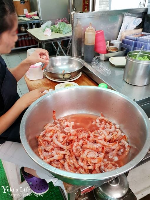 基隆美食【榮生魚片】必吃平價海產老饕推薦新鮮美味(和平島玩水順遊美食) - yuki.tw