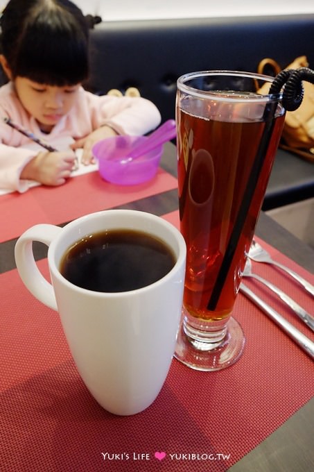 板橋早午餐【幸福這裡Happiness Here】法式藍帶美食、安格斯黑牛漢堡太厲害 - yuki.tw