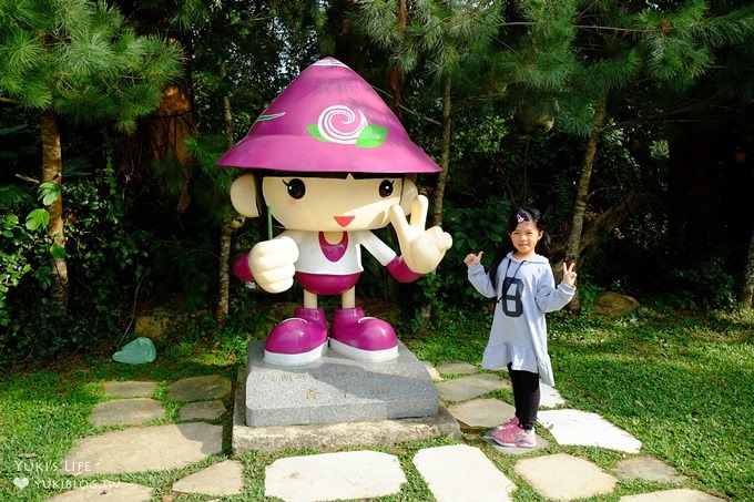 苗栗景點【花露休閒農場】大草皮親子景點 薰衣草花田拍照趣×花花草草親子好去處(有小火車) - yuki.tw