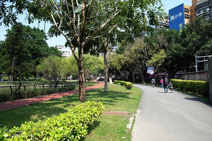 台北免費親子景點【青年公園】最新太空堡壘沙坑溜滑梯×萬華故事館×萬華親子館~遊玩攻略地圖! - yuki.tw