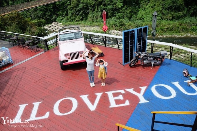 新竹景點【內灣愛情故事館】浪漫約會景觀餐廳、賞火車、拍婚紗場景~